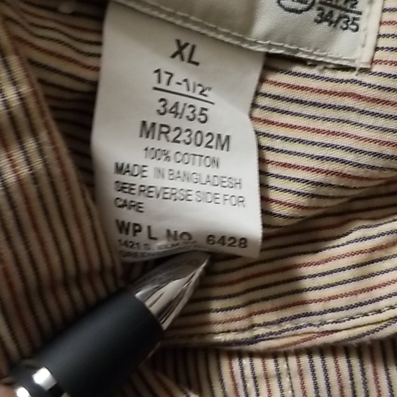 WRANGLER RIATA BUTTON DOWN SHIRT EUC - Picture 4 of 4